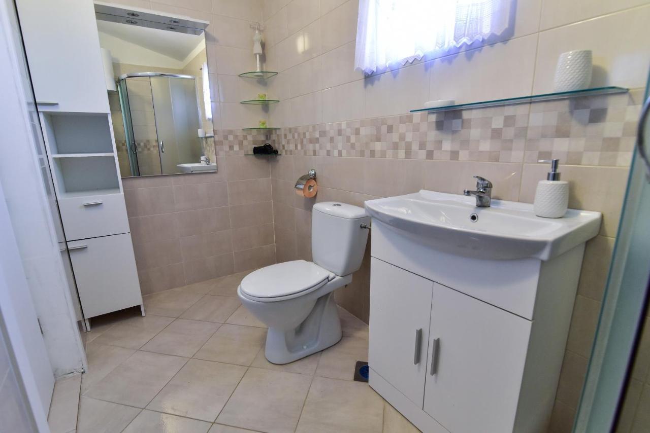 L&L Holiday Apartment Zadar Bagian luar foto