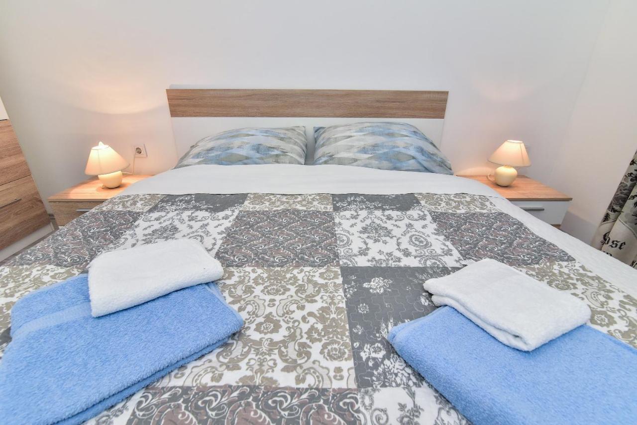 L&L Holiday Apartment Zadar Bagian luar foto
