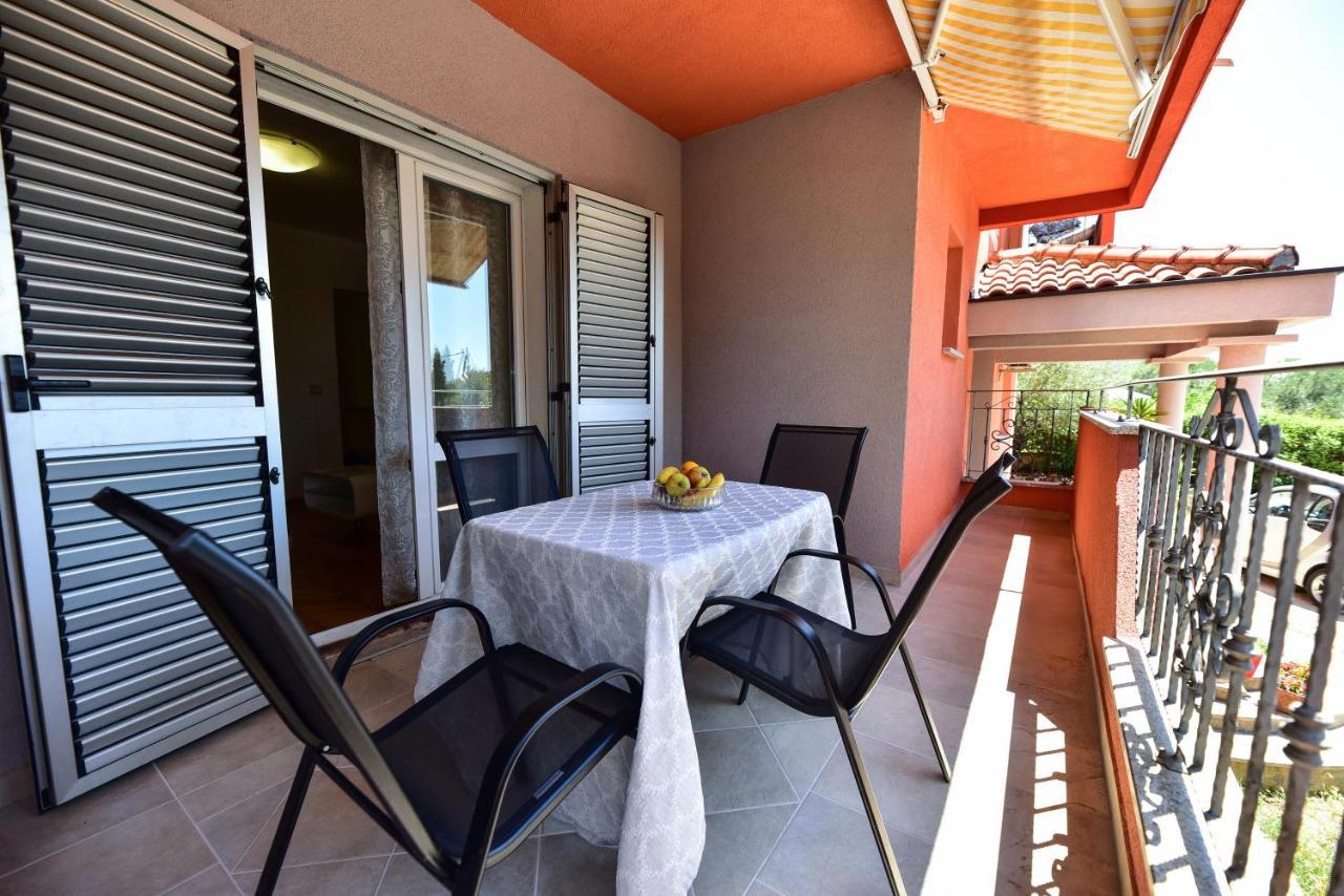 L&L Holiday Apartment Zadar Bagian luar foto